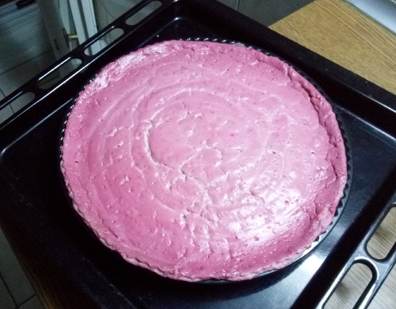 Delicious sugar-free, egg-free raspberry cheesecake, with a gluten-free crust